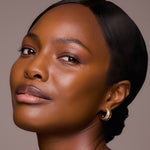 Sculpted contour and highlight on deep skin using the Underpainting face palette in Deep.